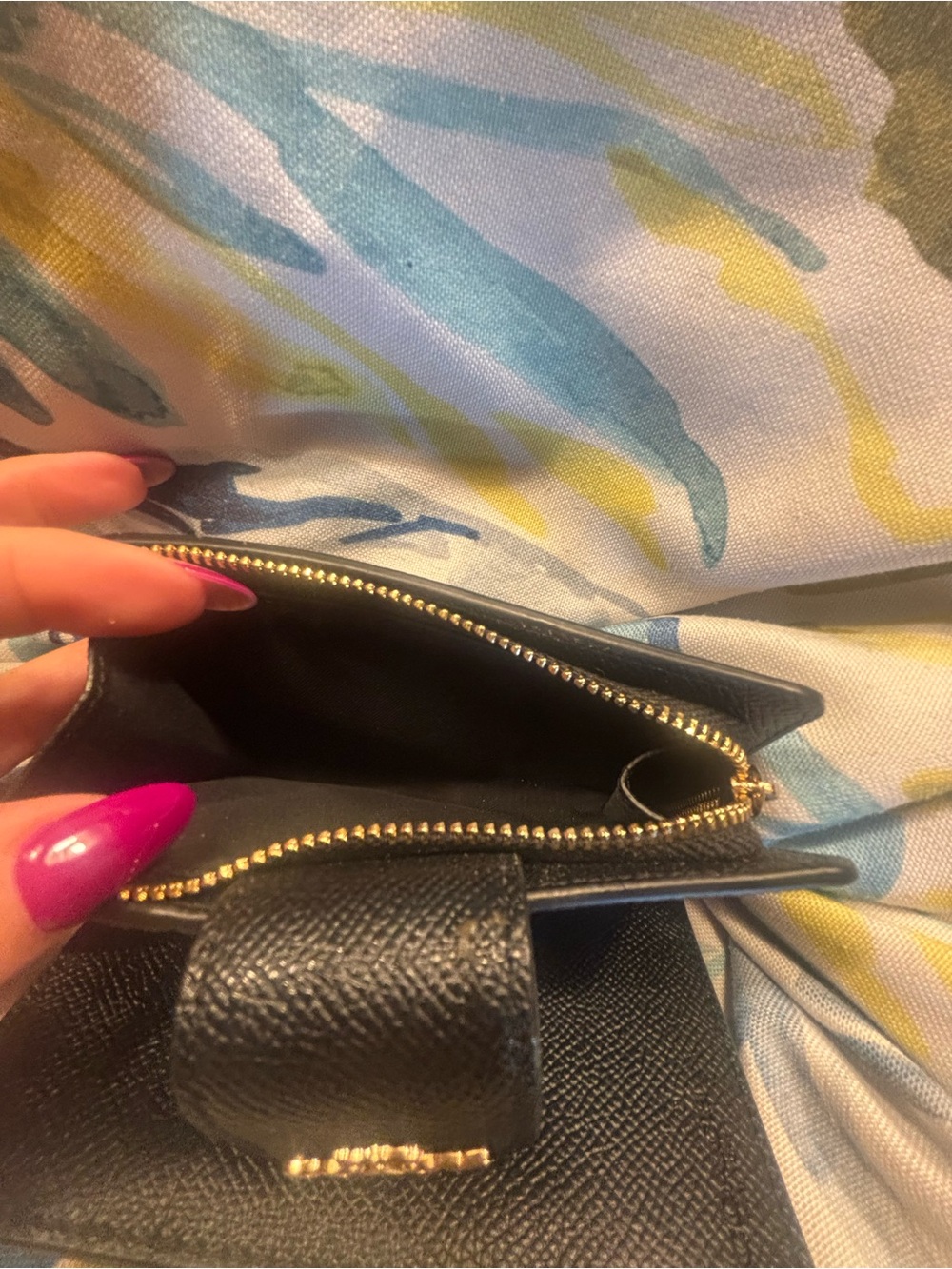 Coach Black Saffiano Wallet with Gold Logo - Picture 3 of 3